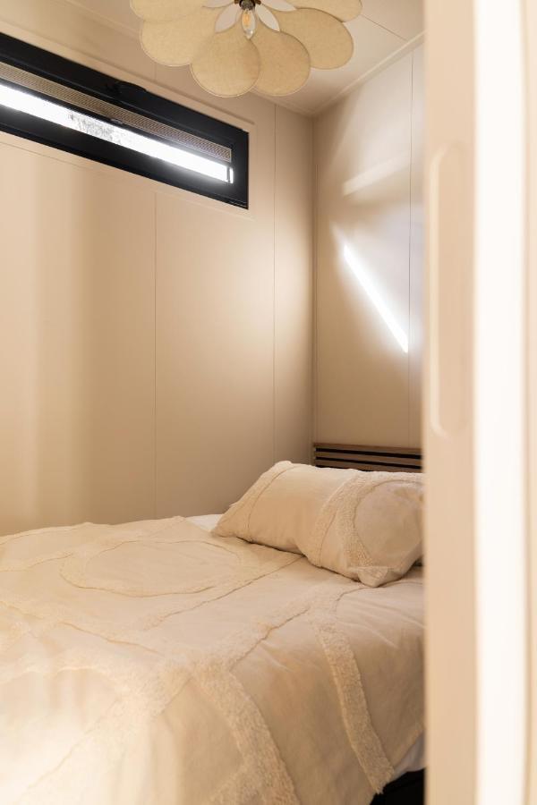 Luxe Tiny House Stec Midden Op De Veluwe In Nunspeet Villa Eksteriør bilde