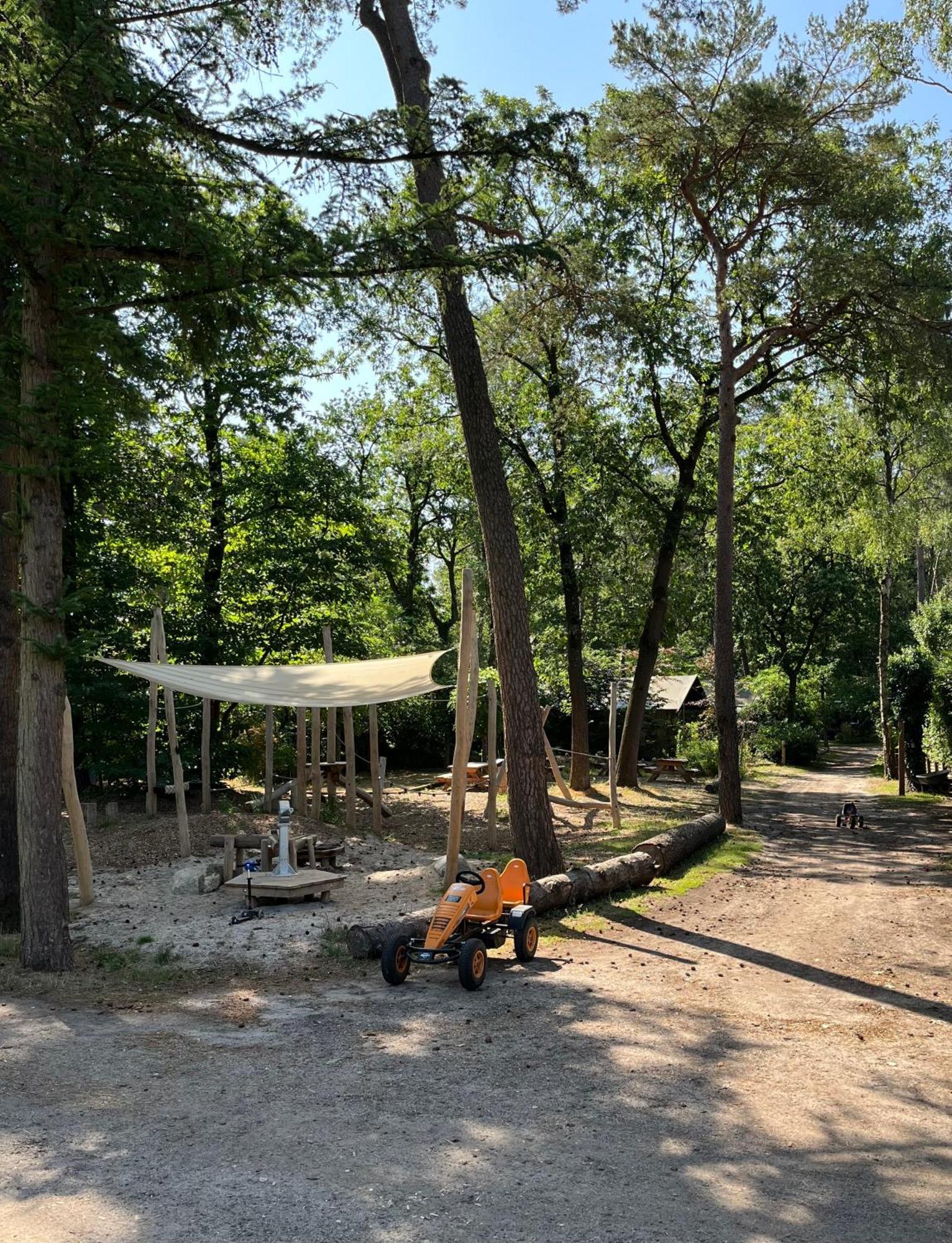 Luxe Tiny House Stec Midden Op De Veluwe In Nunspeet Villa Eksteriør bilde