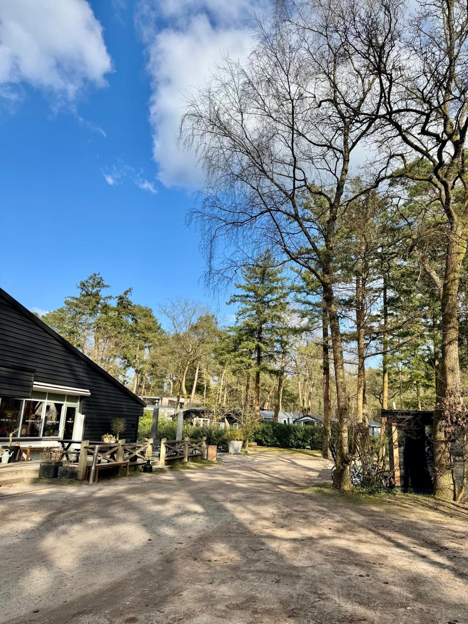 Luxe Tiny House Stec Midden Op De Veluwe In Nunspeet Villa Eksteriør bilde